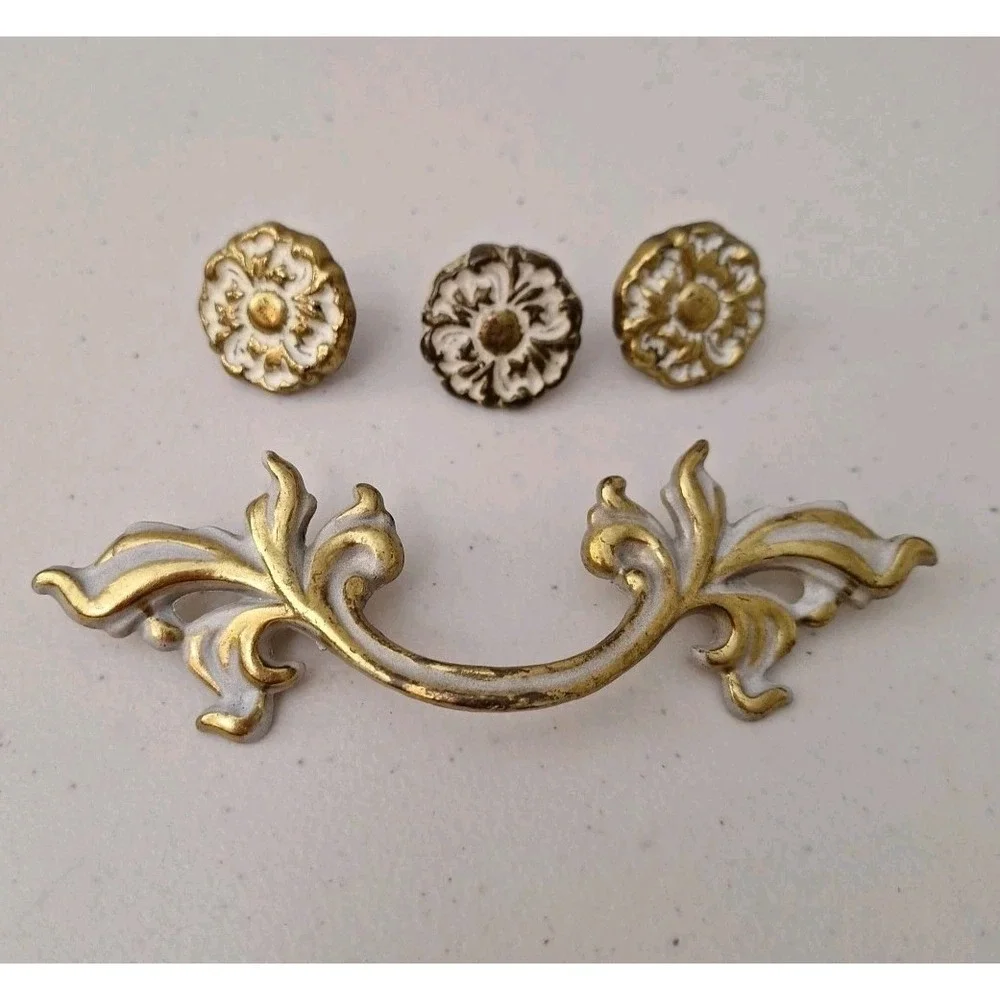Vintage Antique MCM Ornate Solid Brass Drawer Pulls Door Handles, Set of 3
